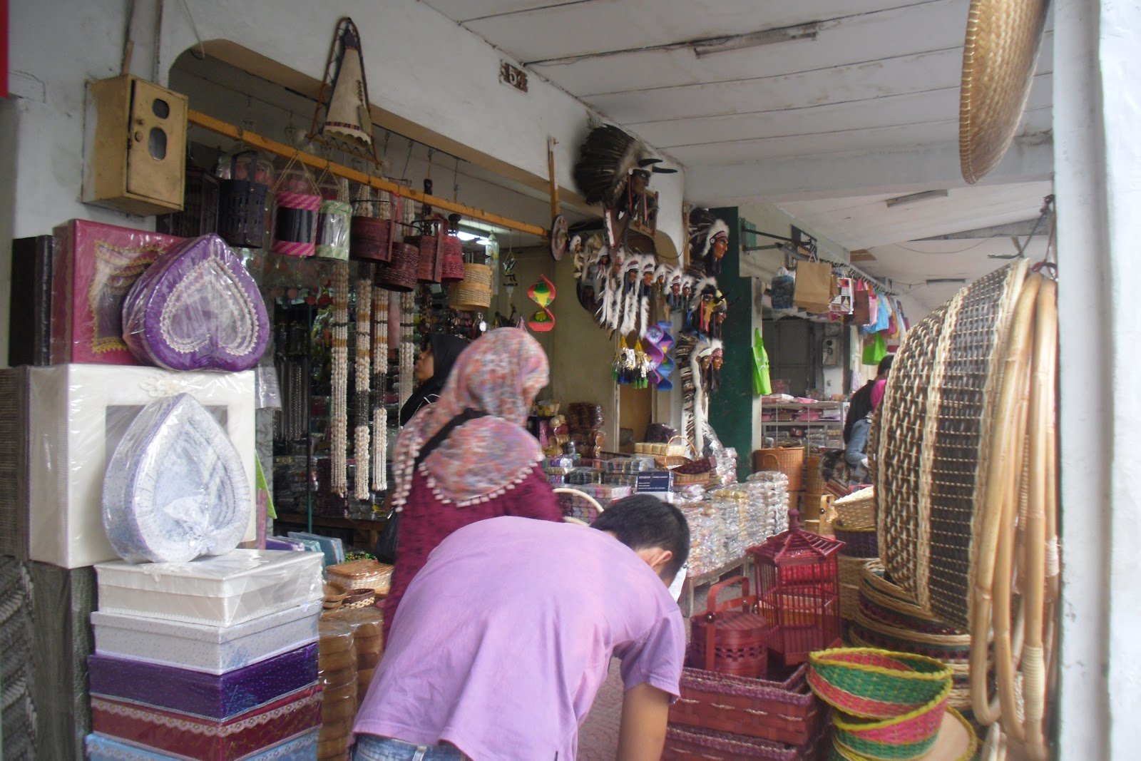 pusat belanja souvenir surabaya